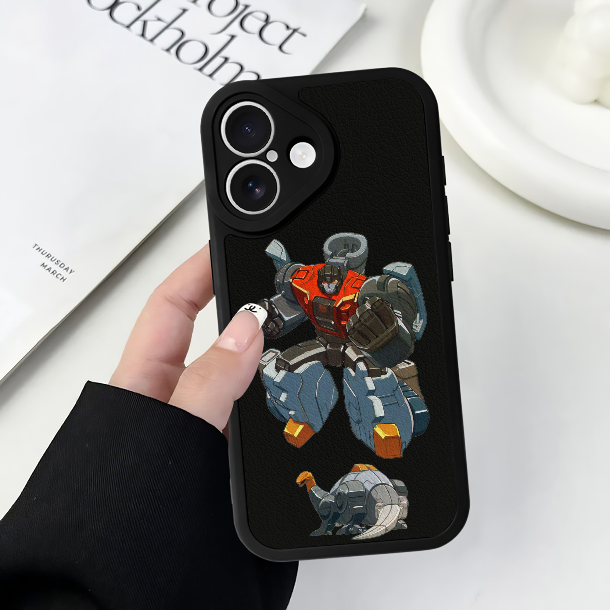 （画像用）  【iPhone 16シリーズ対応】シリコンスマホケース（レザー調） 材質：シリコン
